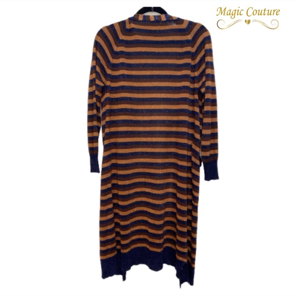 ❌SOLD❌Gray Blush Parisian Stories Boutique Metallic Striped Sweater💙🧡🖤 - Picture 2 of 8